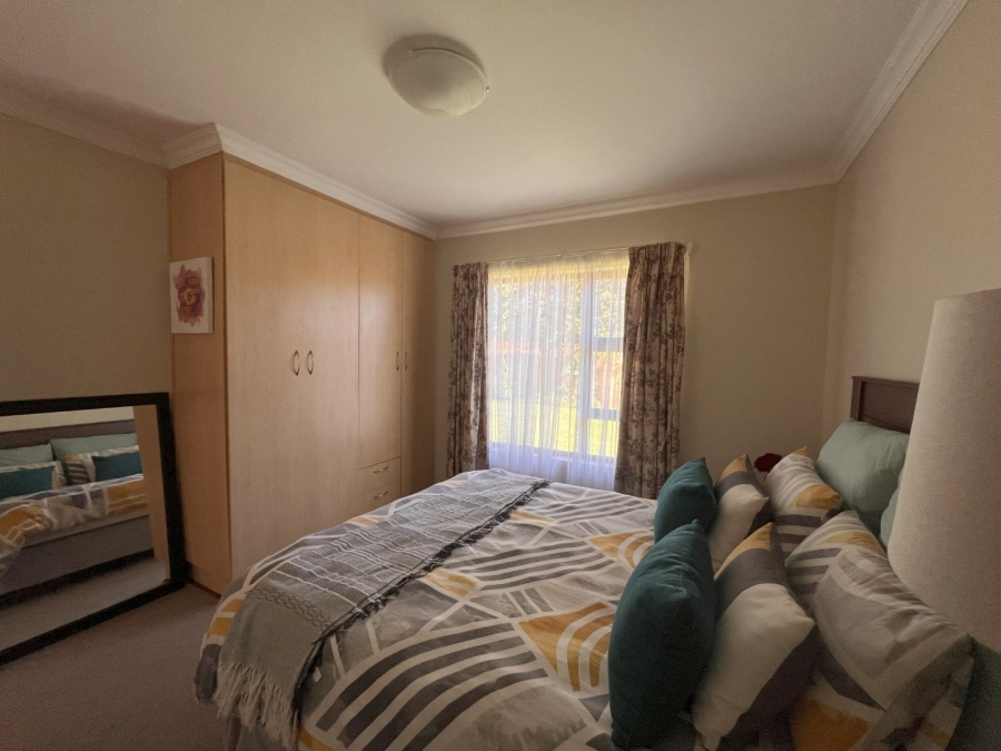 2 Bedroom Property for Sale in Vredenhof Sh Free State